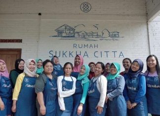 Mengenal Brand Sukkhacitta, Brand Lokal Berkelanjutan yang Berdayakan Ribuan Ibu Rumah Tangga Brand Sukkha Citta, Brand Lokal Berkelanjutan yang Berdayakan Ribuan Ibu Rumah Tangga