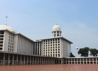 Masjid Cantik dan Megah di Indonesia