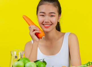 6 Makanan Yang Bisa Membuat Kulit Glowing Secara Alami