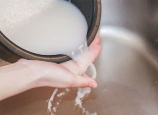 Jangan Dibuang!Ini Manfaat Air Cucian Beras untuk Kulit