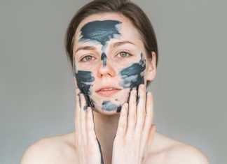8 Manfaat Clay Mask yang Perlu Diketahui